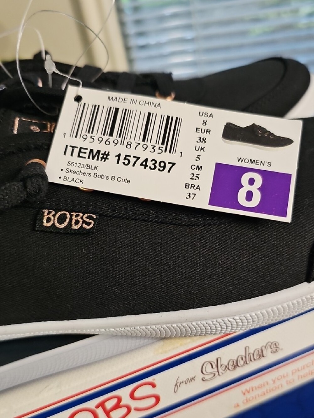 NIB-BOBS from Skechers Women's SZ 8 Black Canvas Lace-Up Sneaker with White Sole - Picture 3 of 10